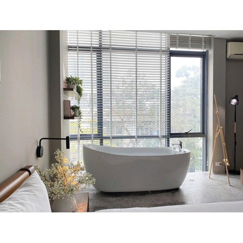 BỒN TẮM MASSAGE CAO CẤP BTTD-2450SV