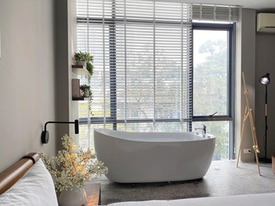 BỒN TẮM MASSAGE CAO CẤP BTTD-2450SV